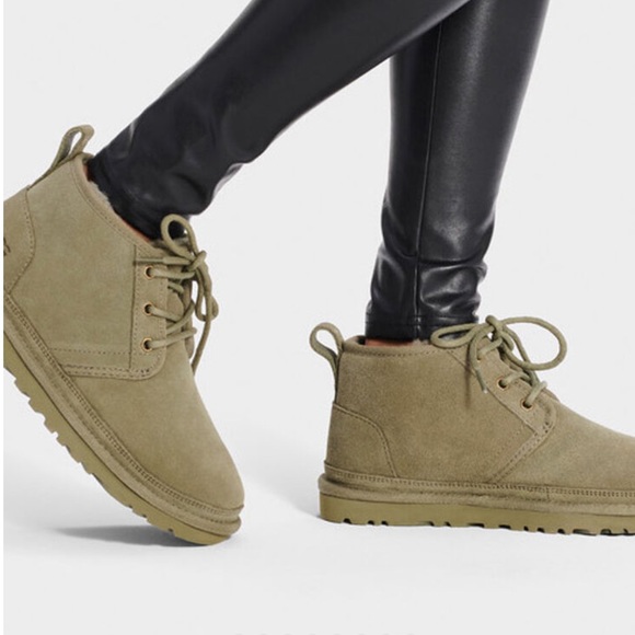 UGG Shoes - NWOT UGG Neumel Lace Up Boots Size 8